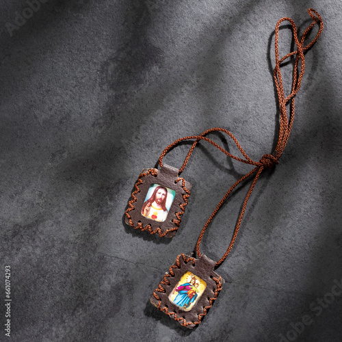Foto Catholic scapular, symbol of the Christian faith