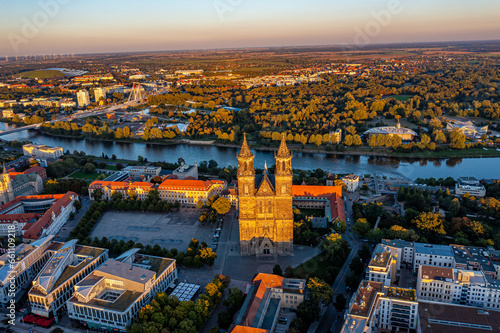 Magdeburg in Sachsen Anhalt aus der Luft   Luftbilder von Magdeburg  © Roman