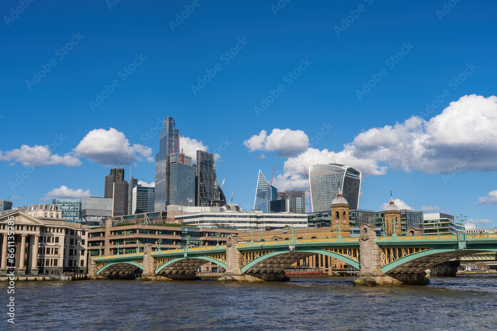 Obraz premium By the river Thames in London