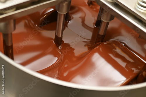 Schokoladenherstellung, Schokoladenmasse Conchieren photo