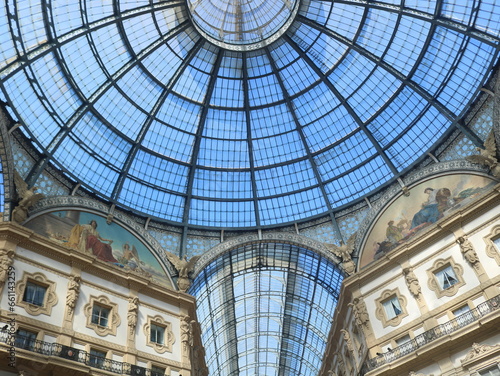 galleria vittorio emanuele ii city in milan 2