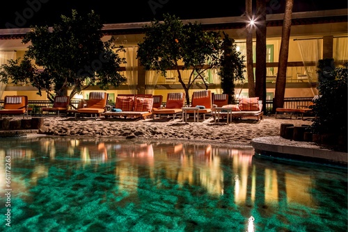 Free picture of a beautiful view of swimming pool and deck in Bali