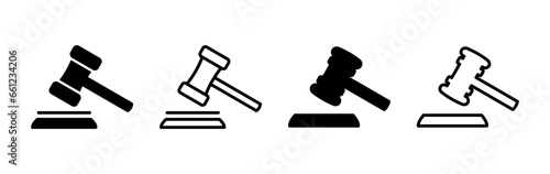 Gavel icon vector. judge gavel icon. auction hammer
