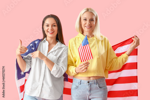 Beautiful women with USA fl...