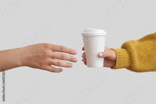 Hand reaching for disposabl...