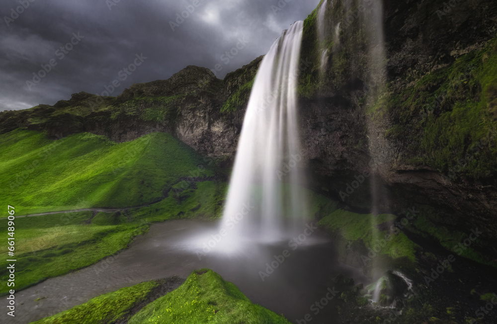 Fototapeta premium Seljalandsfoss waterfall - Iceland