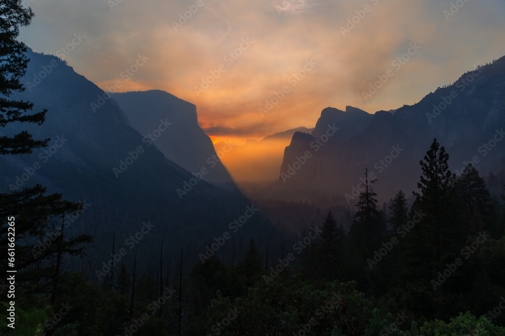 Tunnel View Sunrise Yosemite National Park Tunnel View Sunrise Yosemite National Park