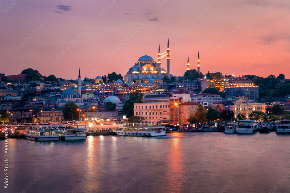 Fototapeta premium Istanbul Sunset
