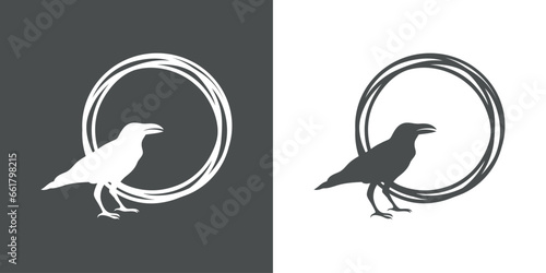 Logo con marco circular con líneas con silueta de cuervo negro