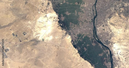 Mind-Blowing Time-Lapse: Unveiling the Astounding Evolution of Giza Pyramids' Surrounding Infrastructure from 1984 to 2020
Data: www.nasa.gov photo