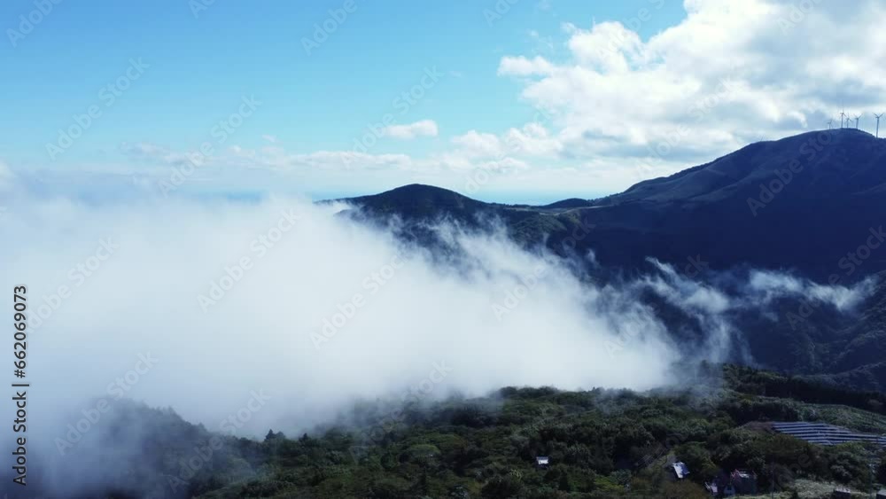 刻一刻と変わる山と空 刻一刻と変わる山と空