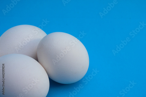 Horizontal blue background white eggs cooking wallpaper