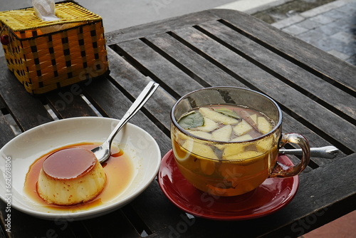 Cup of Fruits Tea or Apple Tea - フルーツティー アップルティー