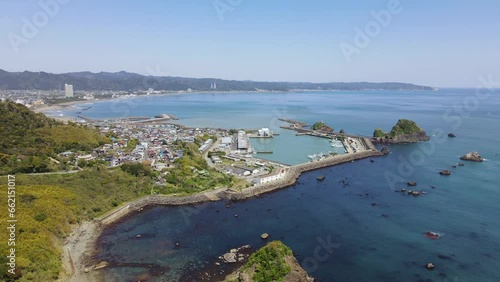 日本の風景・千葉県鴨川市・鴨川漁港のドローン映像