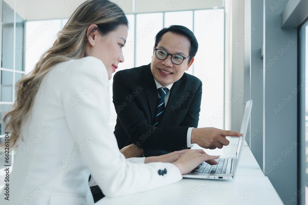 An image representing visionary discussions in meetings, charting the business's growth. An image representing visionary discussions in meetings, charting the business's growth.