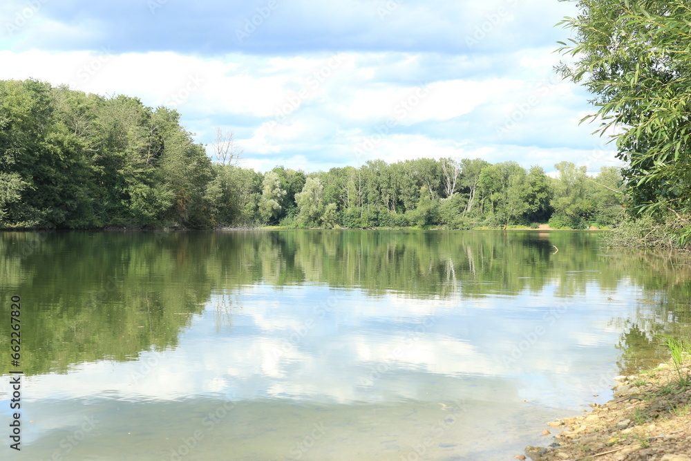 Der Erlensee bei Kirchhain. Der Erlensee bei Kirchhain.