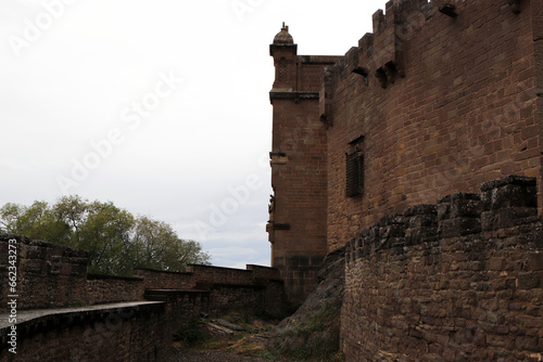 Vista exterior  del Castillo de Javier 
