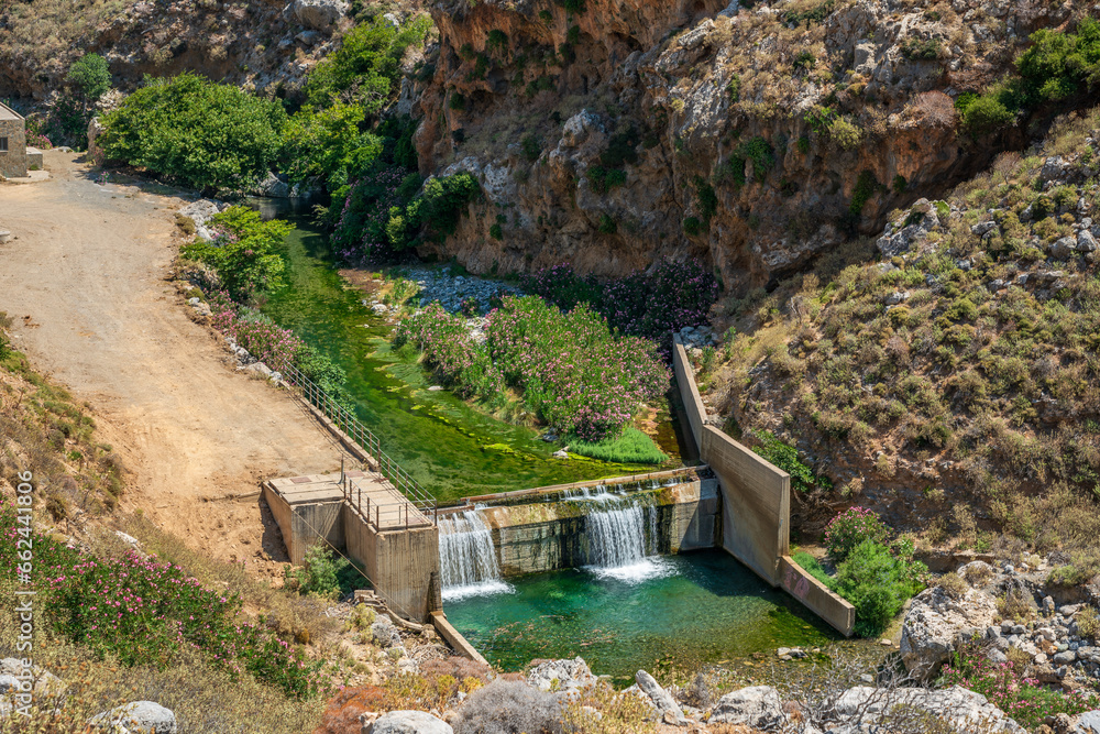 Obraz premium Kourtaliotiko-Schlucht, crete, Greek