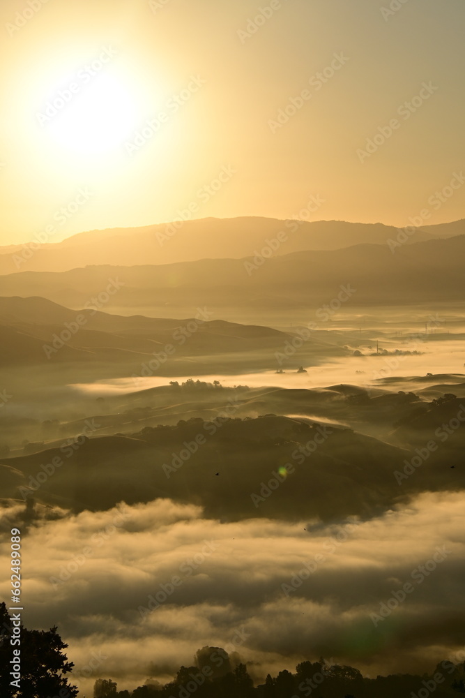 Fototapeta premium sunset over the valley