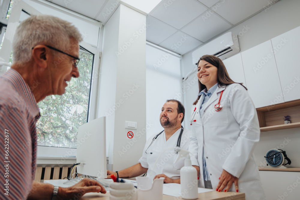 Obraz premium Expert Doctors Providing Successful Health Solutions for Allergies, Diabetes, and Health Problems