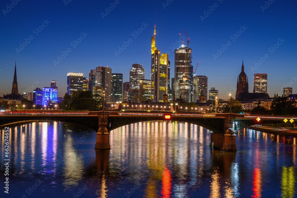 Skyline Frankfurt Blaue Stunde