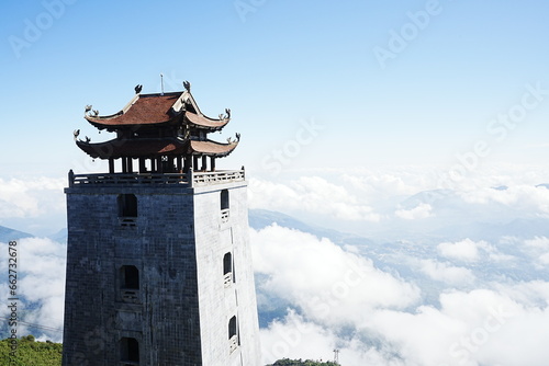Wallpaper Mural Fansipan Mountain called Roof of Indochina and Sea of Clouds in Sapa, Vietnam - ベトナム サパ ファンシーパン 山 Torontodigital.ca