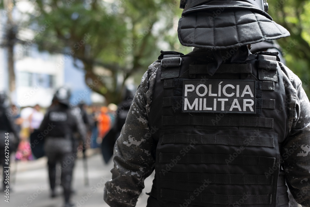 Φωτογραφία Military police soldiers are seen during the Brazilian Independence Day parade in the city of Salvador, Bahia
