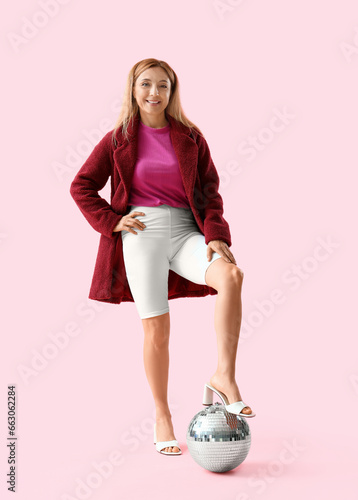 Stylish mature woman in ted...