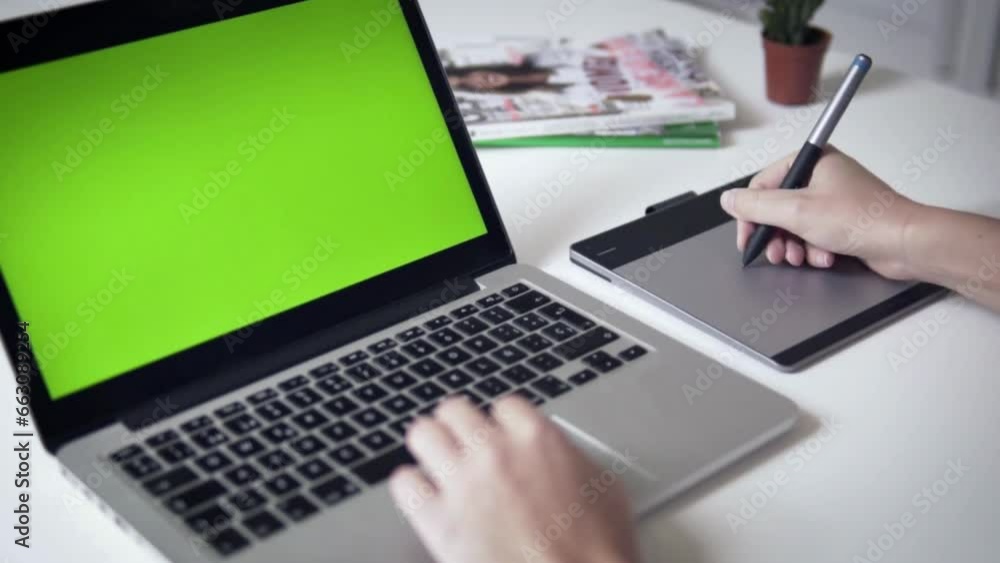 Laptop Green Screen 4k Video Laptop Green Screen 4k Video