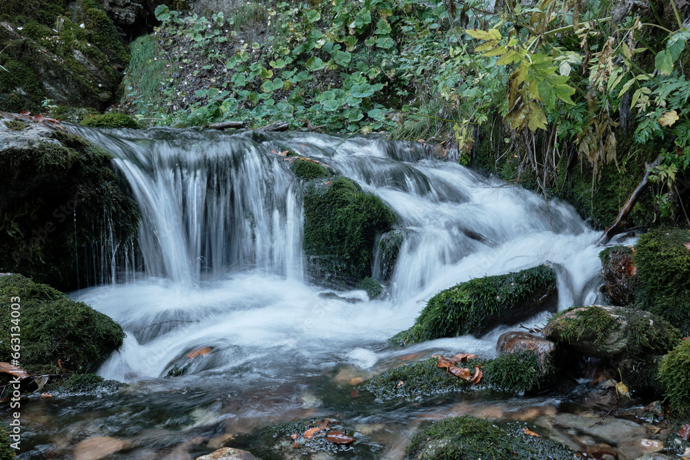 Fototapeta premium Autunno nel Parco Nazionale del GRAN SASSO - Prati di Tivo - TERAMO