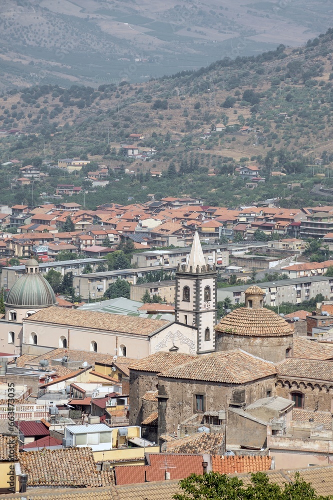 Veduta di Bronte - Catania - Sicilia - Italia
