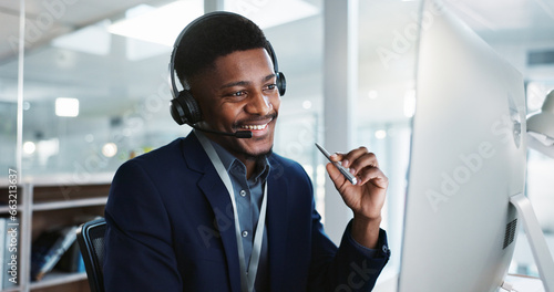 Canvastavla Computer, call center and black man talking, telemarketing and technical support at help desk