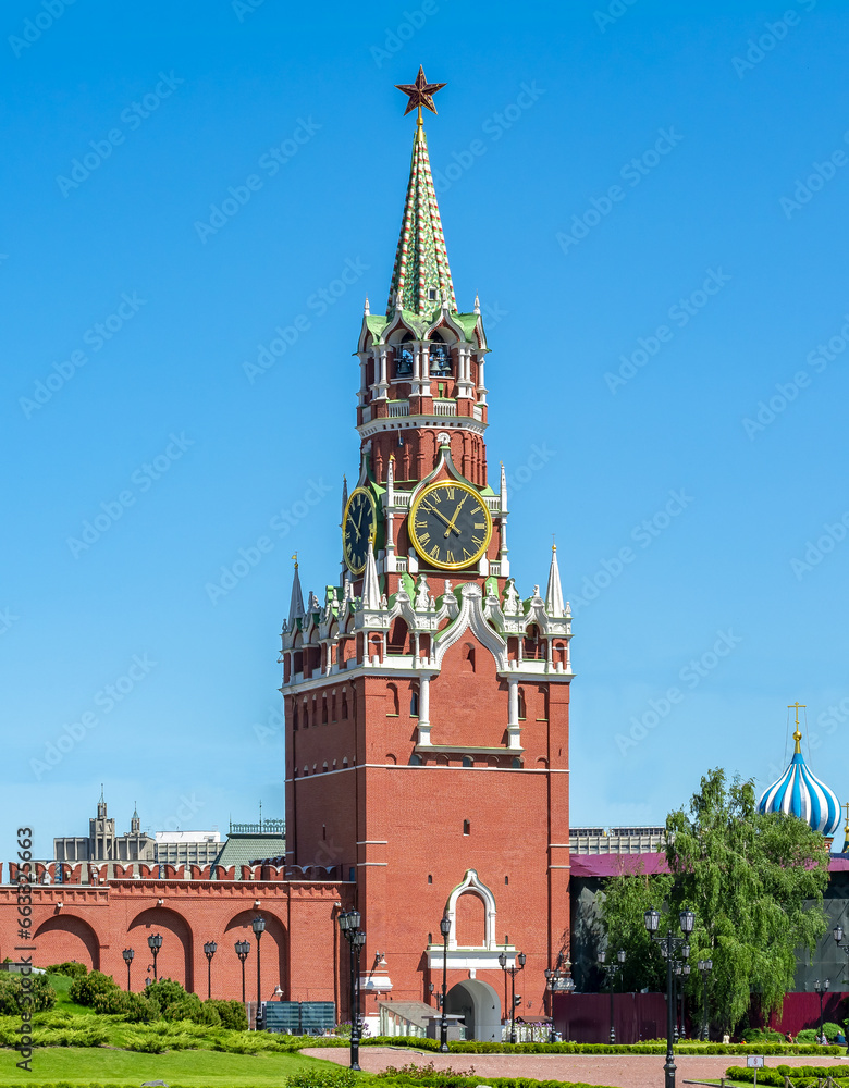 Spasskaya tower in Moscow Kremlin, Russia Spasskaya tower in Moscow Kremlin, Russia