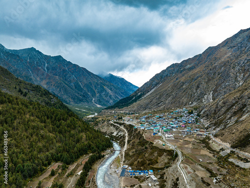 Fototapeta Naklejka Na Ścianę i Meble -  a town in the mountains