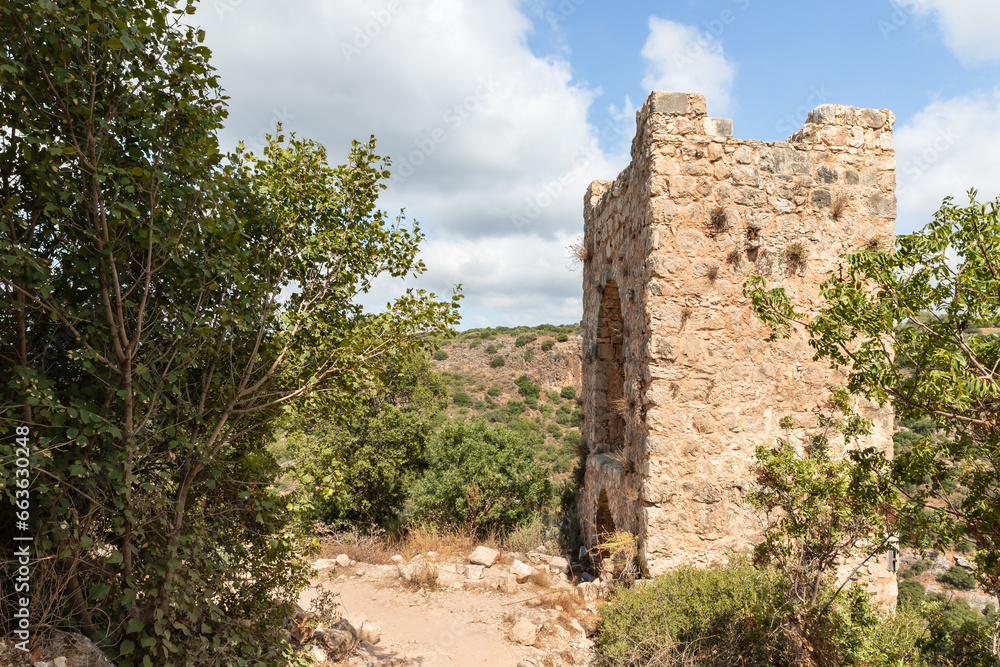 Naklejka premium The remains of lower watchtower in ruins of the residence of the Grand Masters of the Teutonic Order in the ruins of the castle of the Crusader fortress located in the Upper Galilee in northern Israel