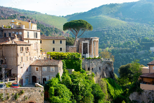 Fototapeta Naklejka Na Ścianę i Meble -  Town of Tivoli - Italy