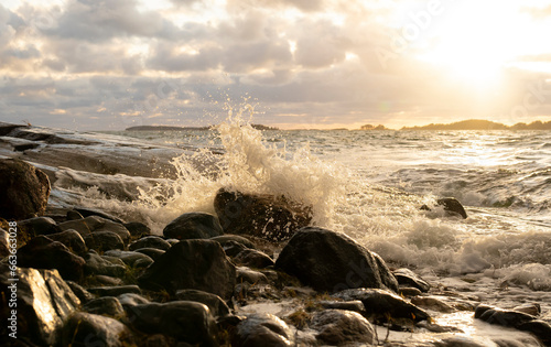 Slika na platnu Autumn evening on rocky beach in the archipelago in Finland