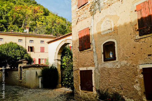 Photos Lo storico borgo di Vidor e l'Abbazia Benedettina di Santa Bona nella regione del Valdobbidene in provincia di Treviso