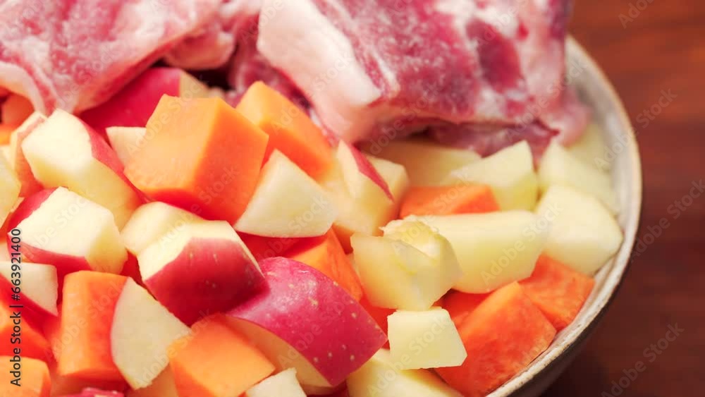 Special fast food curry rib rice cooking process Special fast food curry rib rice cooking process