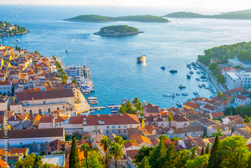 Obraz na płótnie Beautiful view of harbor in Hvar town, Croatia w salonie