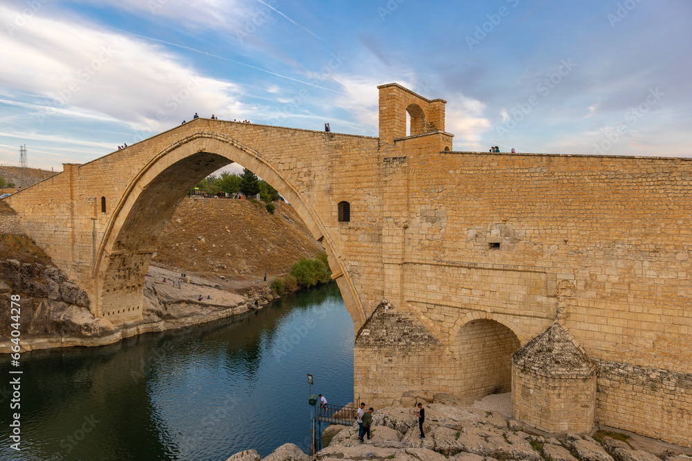 The Malabadi Bridge is an arch bridge spanning the Batman River near the town of Silvan in southeastern Turkey. The Malabadi Bridge is an arch bridge spanning the Batman River near the town of Silvan in southeastern Turkey.