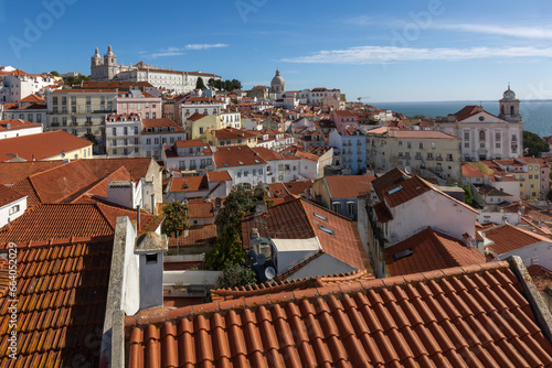 Vista dall' alto di Lisbona Portogallo photo