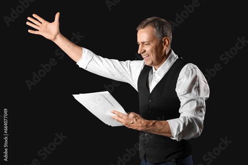 Mature actor reading film s...