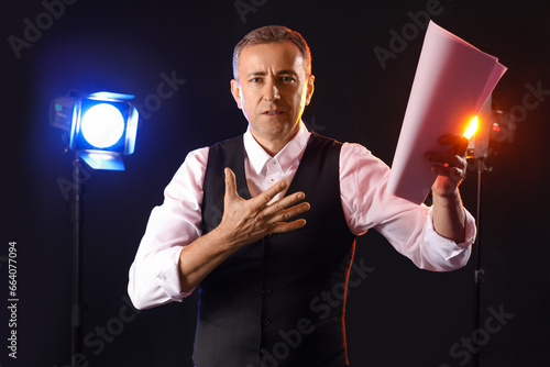 Mature actor reading film s...