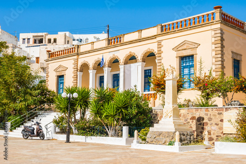 Town hall square and typical Greek architecture in Plaka village, Milos island, Cyclades, Greece © pkazmierczak