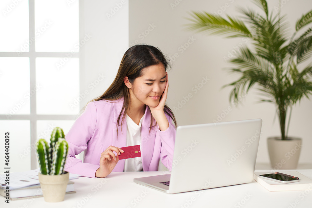 asian girl shopping online asian girl shopping online