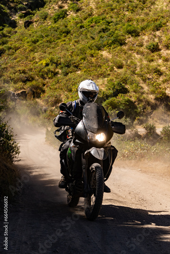 Moto por los Andes de Peru