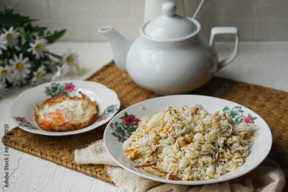 Fried rice (nasi goreng kampung) and fried egg