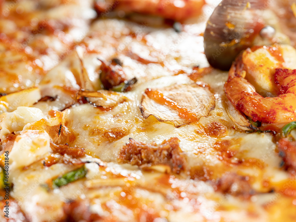 pizza with mushrooms and cheese
pizza with mushrooms and cheese