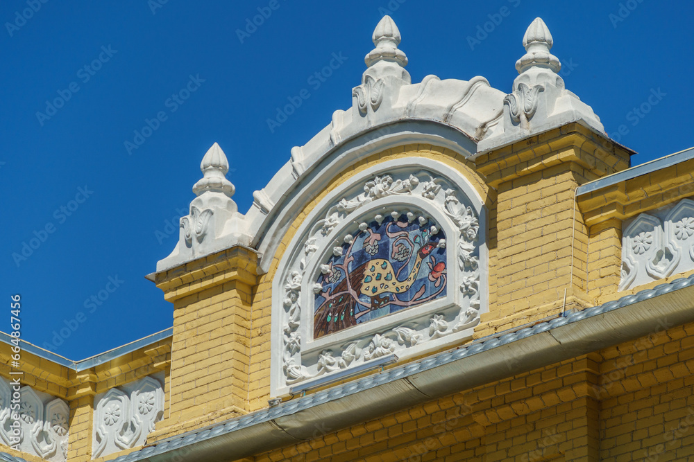 Obraz premium Fragment of building Main narzan baths in Indo-Saracenic style in Kislovodsk. Building is located on Kurortny Boulevard, central pedestrian street of the resort Kislovodsk city.
